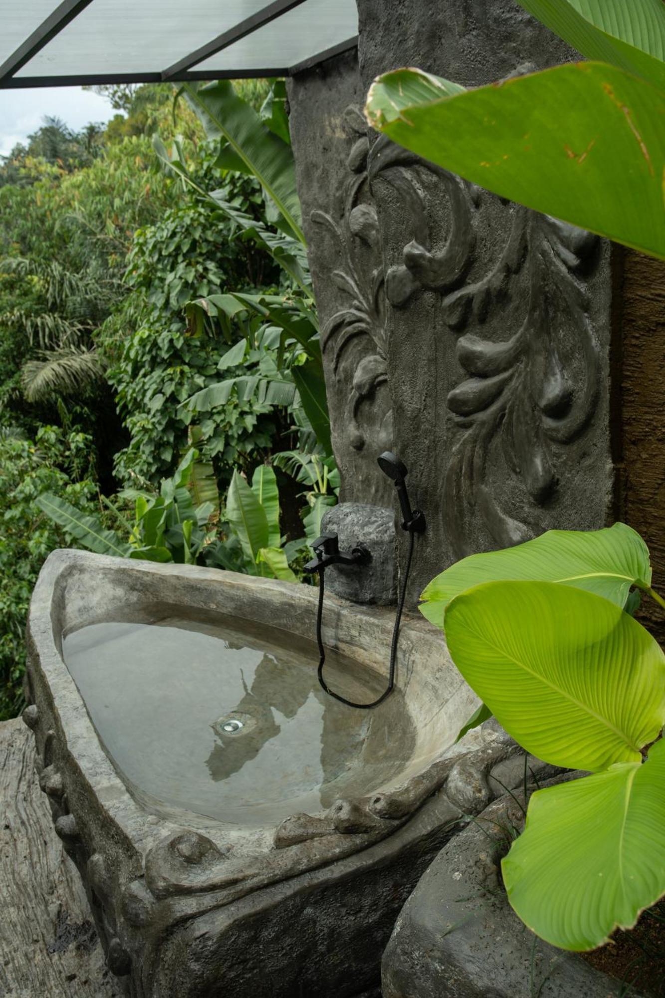 Vana Nugraha Villas Tampaksiring Esterno foto
